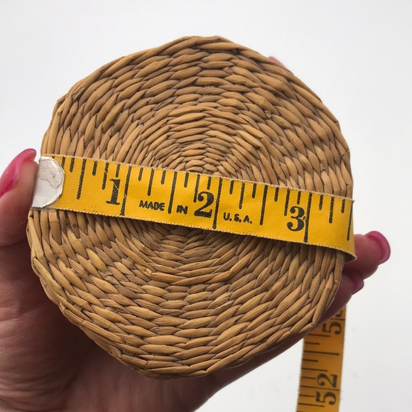 VTG Sweet Grass/Sea Grass Hexagonal Nesting Baskets w/Lids Set of 5 - Picture 9 of 9